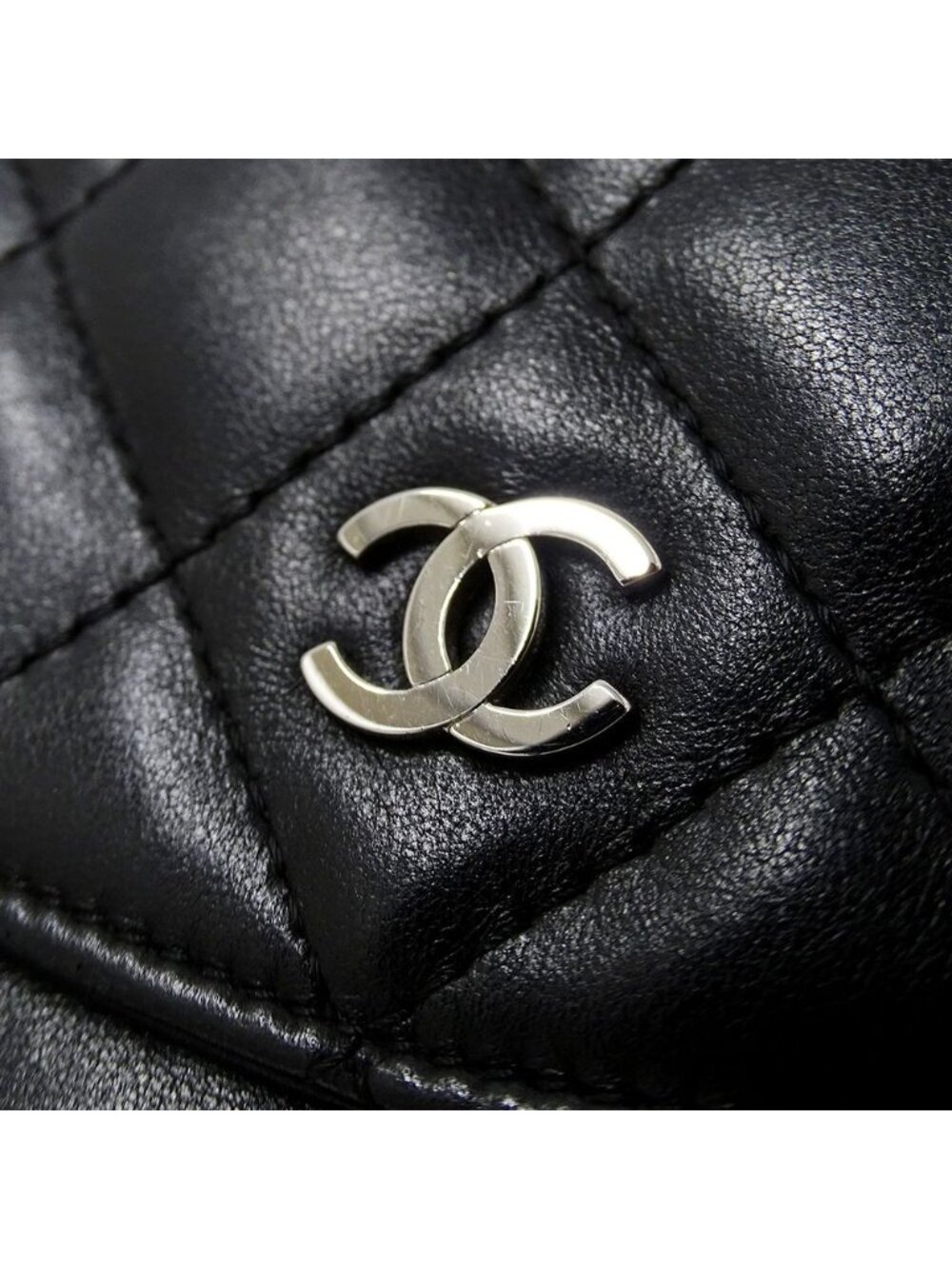 Chanel Quilted Clutch Wallet Lambskin Black Silver - Picture 15 of 15